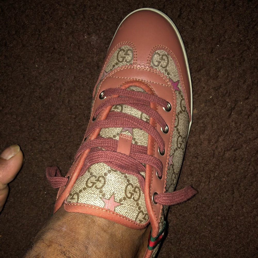 Woman Gucci shoes